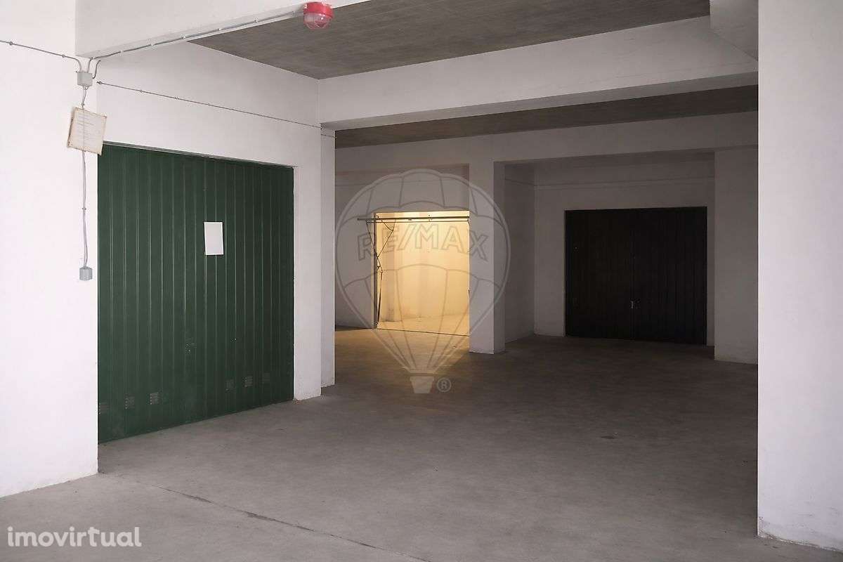 Garagem  para venda - Grande imagem: 2/15