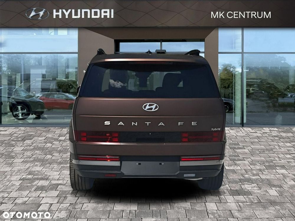 Hyundai Santa Fe - 4