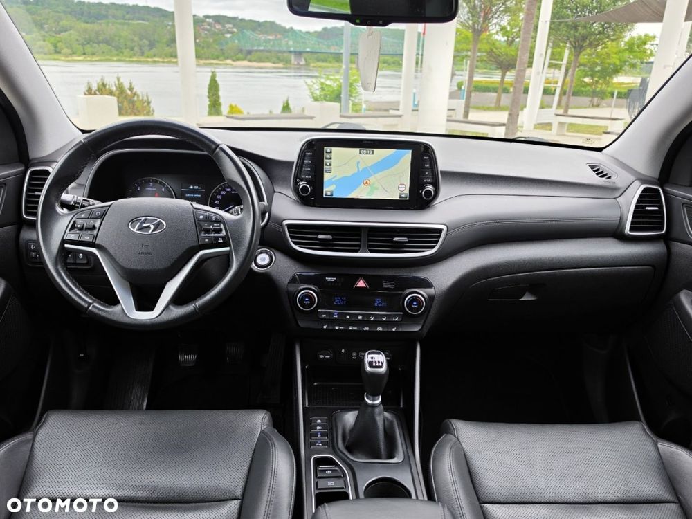 Hyundai Tucson - 24
