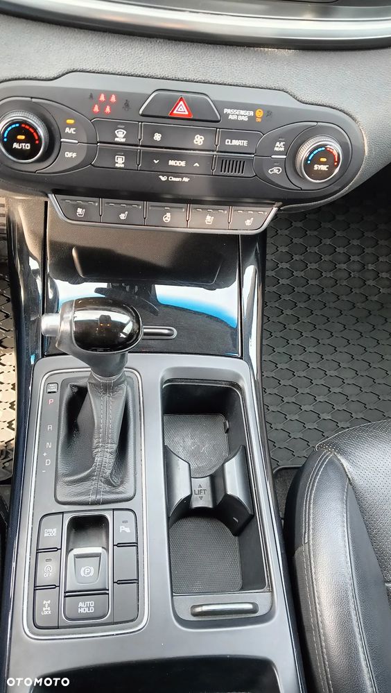 Kia Sorento 2.0 CRDI XL - 13