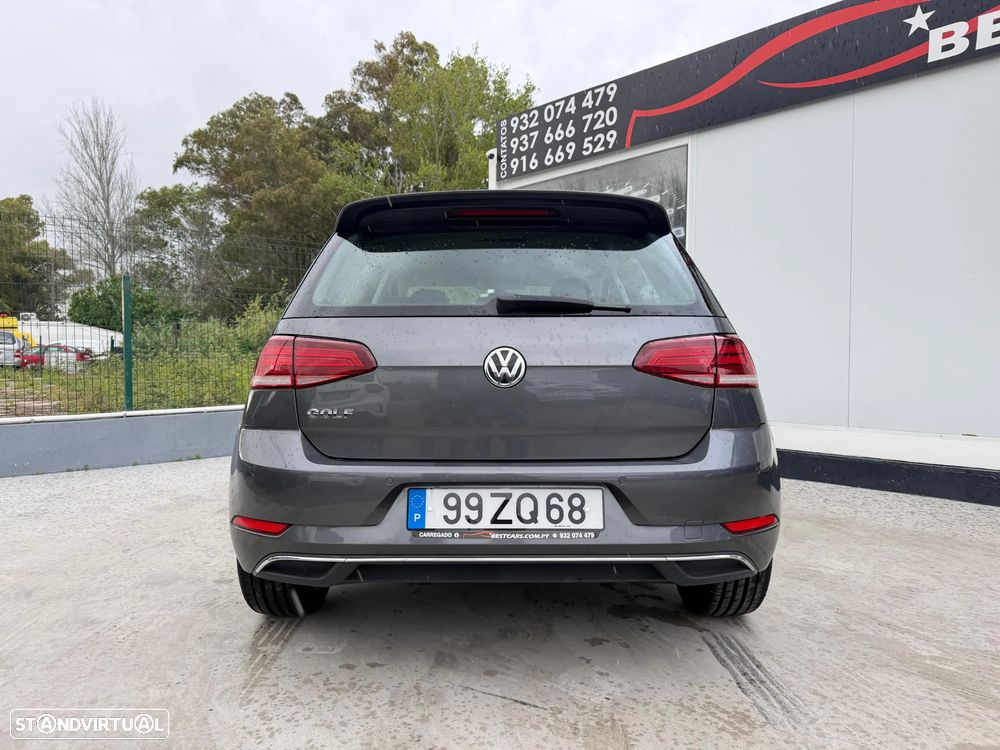 VW Golf 1.6 TDI Confortline - 10