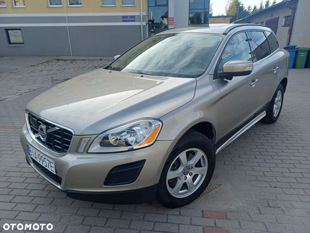 Volvo XC 60 2.4D AWD Momentum - 7