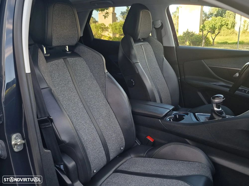 Peugeot 3008 PureTech 130 Stop & Start GPF Allure - 13