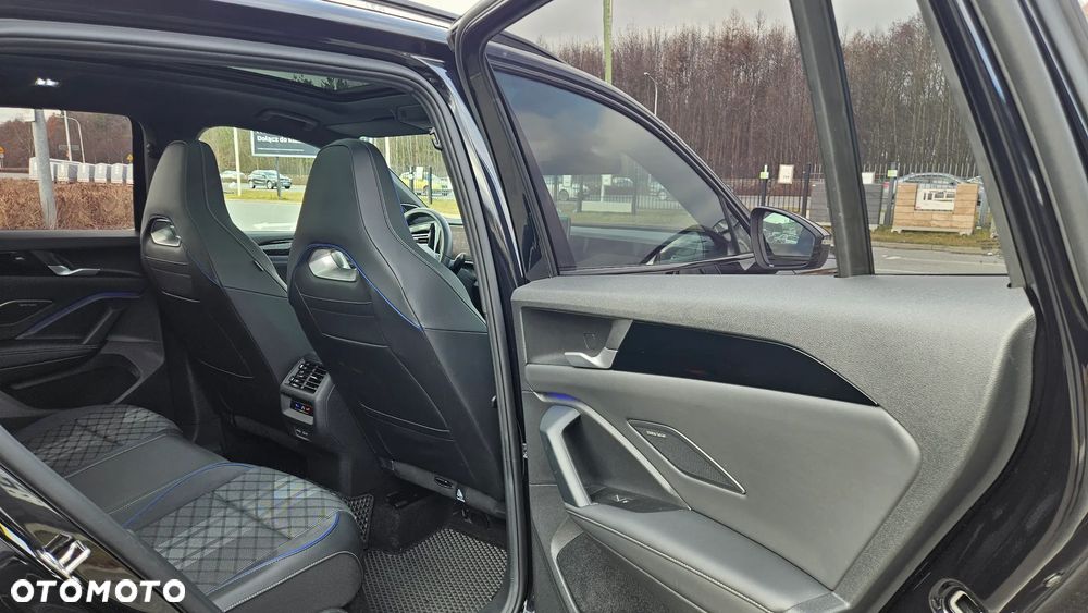 Volkswagen Tiguan - 32