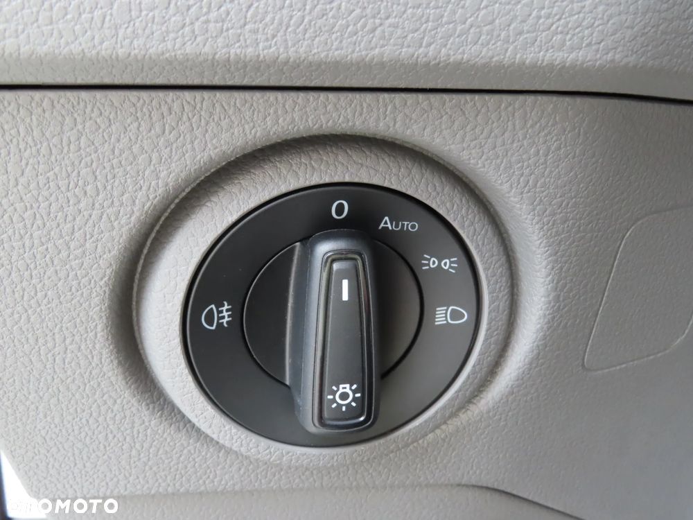 Volkswagen Crafter 35 BiTDI 2.0 177 KM AUTOMAT FIRANA x2 LEWA/PRAWA Skrzynia 5400 mm Długa 10.E.Palet 947 Kg Ładowność Rozstaw Osi 4490 mm FULL LED TEMPOMAT JEDYNY TAKI EGZEMPLARZ STAN NOWY GOTOWY DOSTEPNY POLECAM - 35
