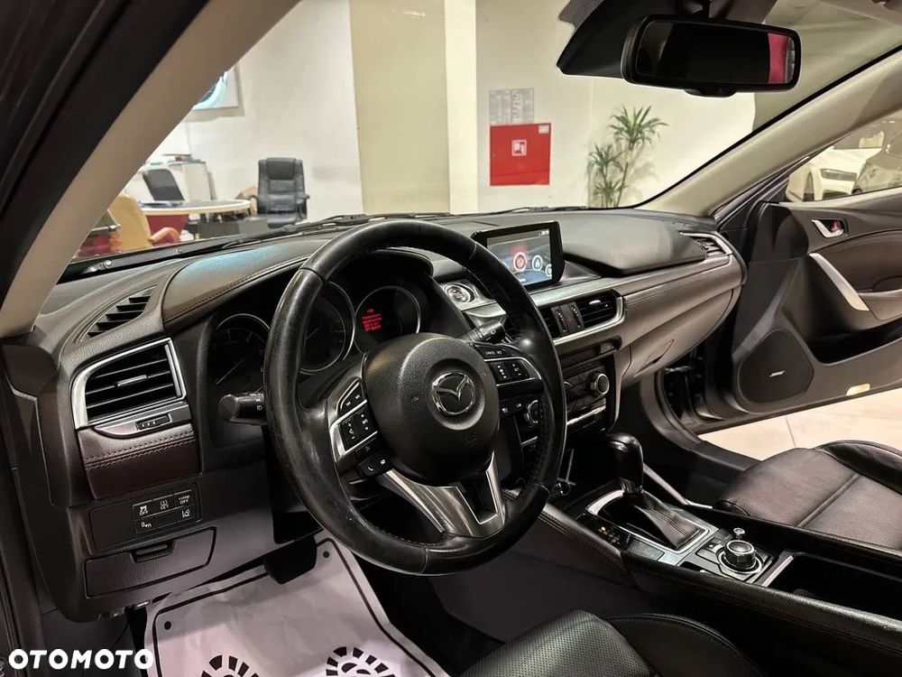 Mazda 6 Kombi SKYACTIV-D 175 Drive i-ELOOP AWD Sports-Line - 33