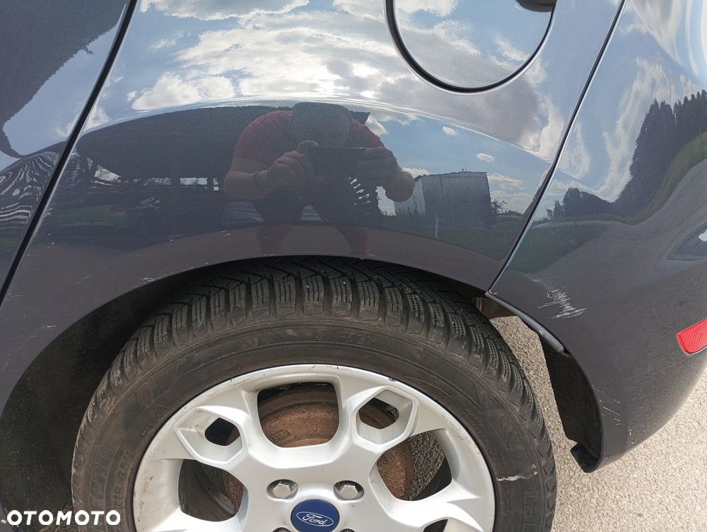 Ford Fiesta 1.25 Titanium EU5 - 12