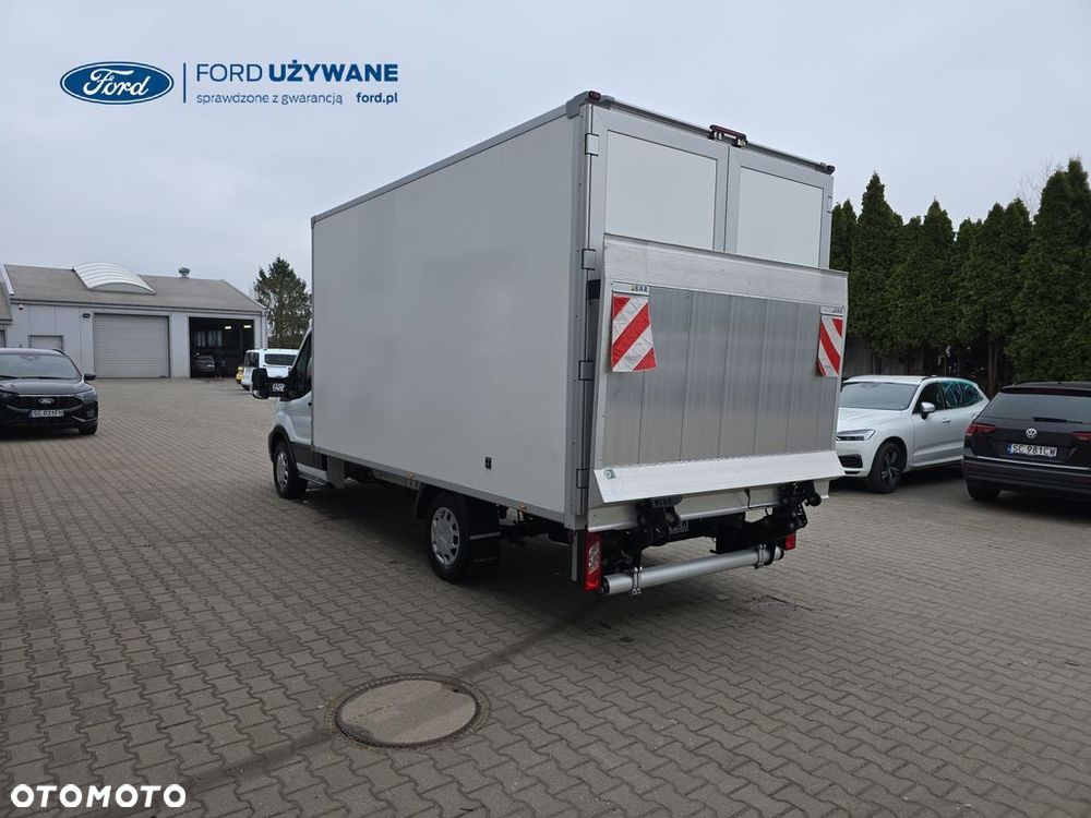 Ford Transit - 11