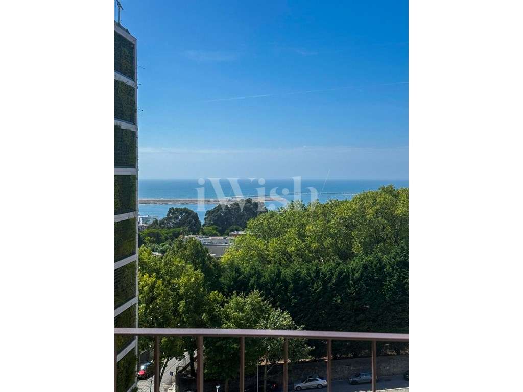 T2 com Varanda a Sul e Vista Mar para arrendamento - Grande imagem: 5/35