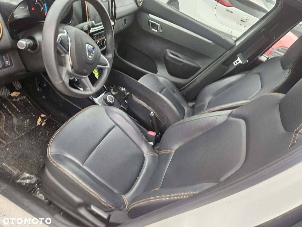 Dacia Spring ESSENTIAL - 7