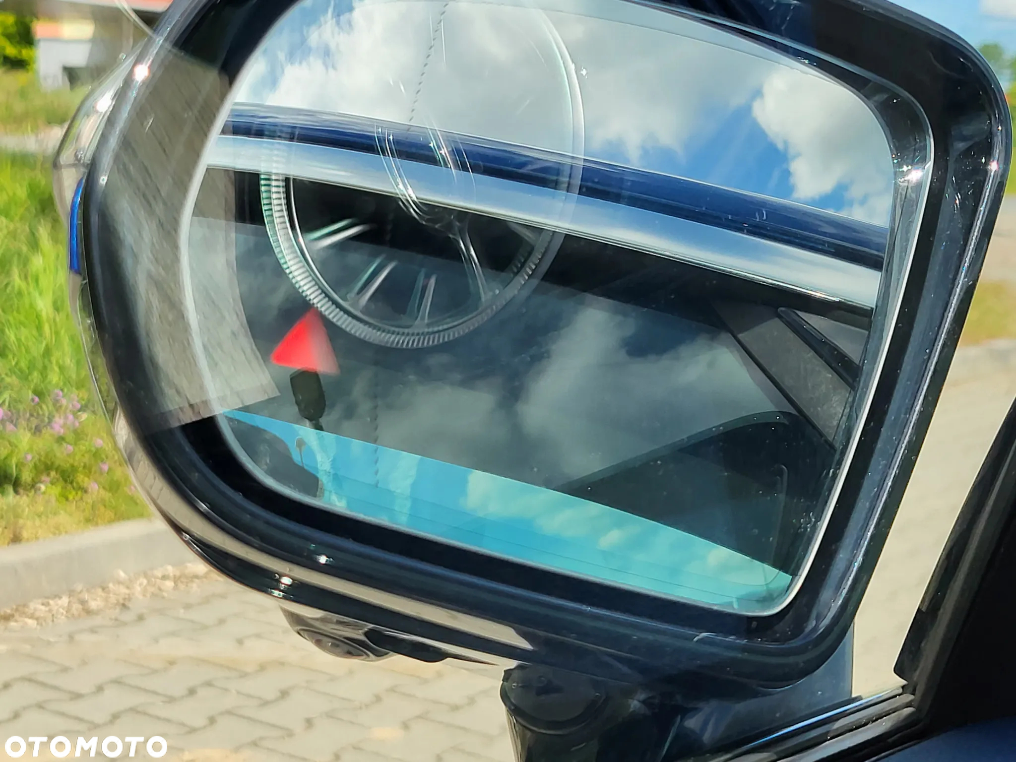 Mercedes-Benz Klasa E 200 Coupe 4-Matic 9G-TRONIC - 25