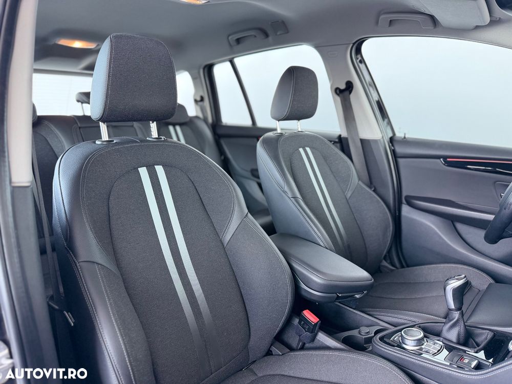BMW Seria 2 216i Sport Line - 13