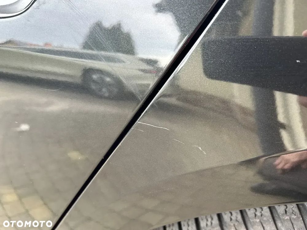 Audi A6 Avant 40 TDI quattro S tronic sport - 35