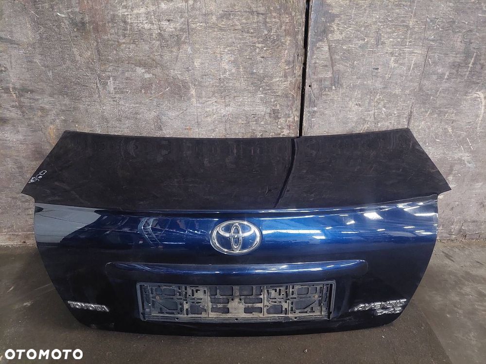 KOMPLETNY TYŁ KLAPA ZDERZAK LAMPY TOYOTA AVENSIS T25 LIFT SEDAN 8S6 - 8