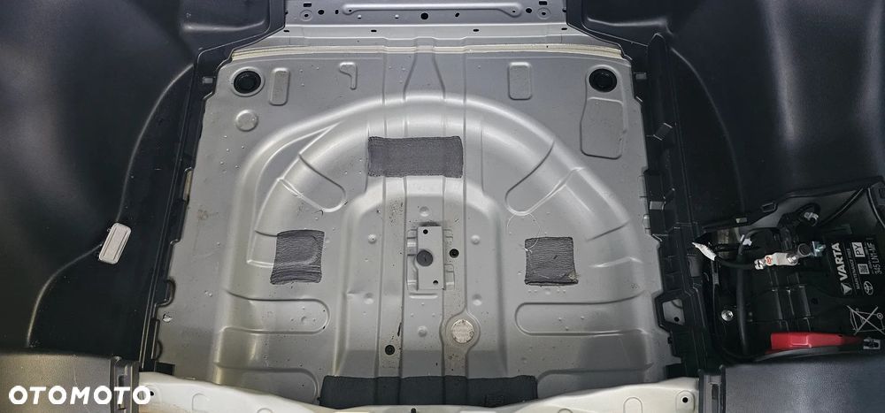 Toyota Corolla Cross 2.0 Hybrid Style - 13
