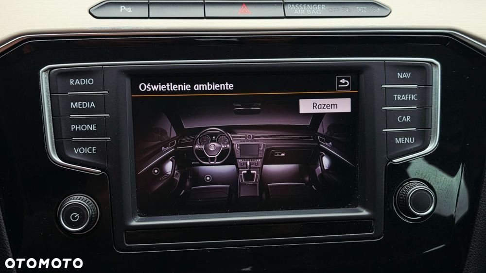Volkswagen Passat - 18