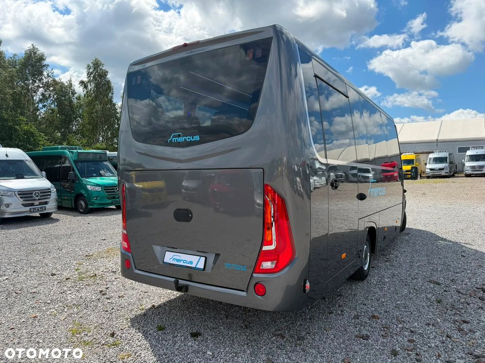 Mercedes-Benz Sprinter 519 - 5