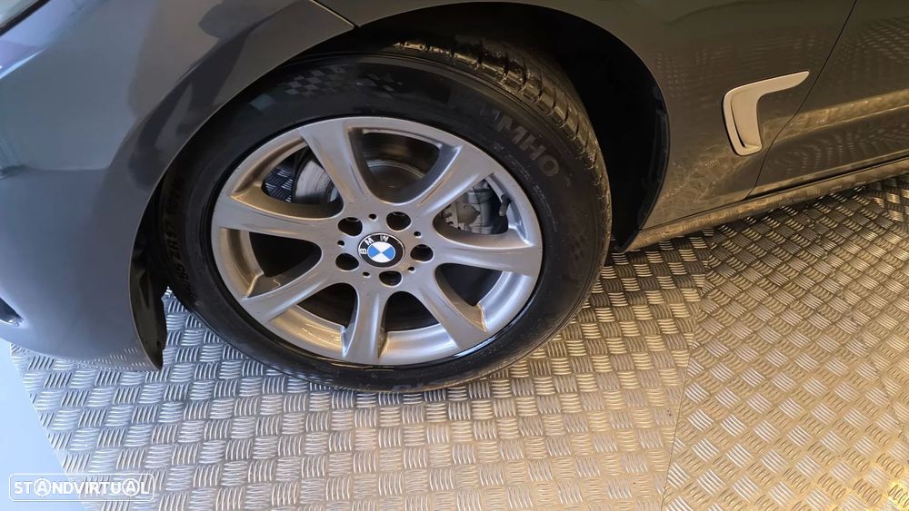 BMW 318 Gran Turismo d Auto Line Modern - 31