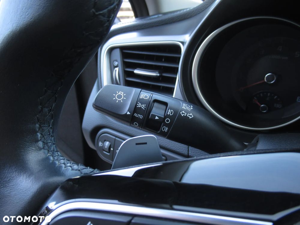 Kia Ceed 1.5 T-GDI M DCT - 13