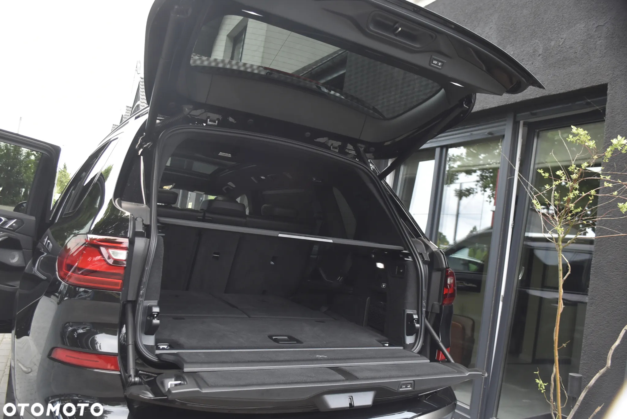 BMW X7 M50i sport - 29