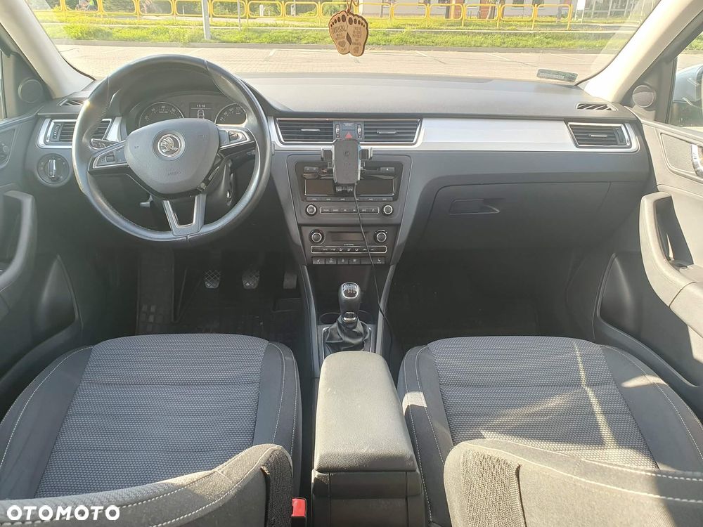 Skoda RAPID 1.2 TSI Elegance Max - 2