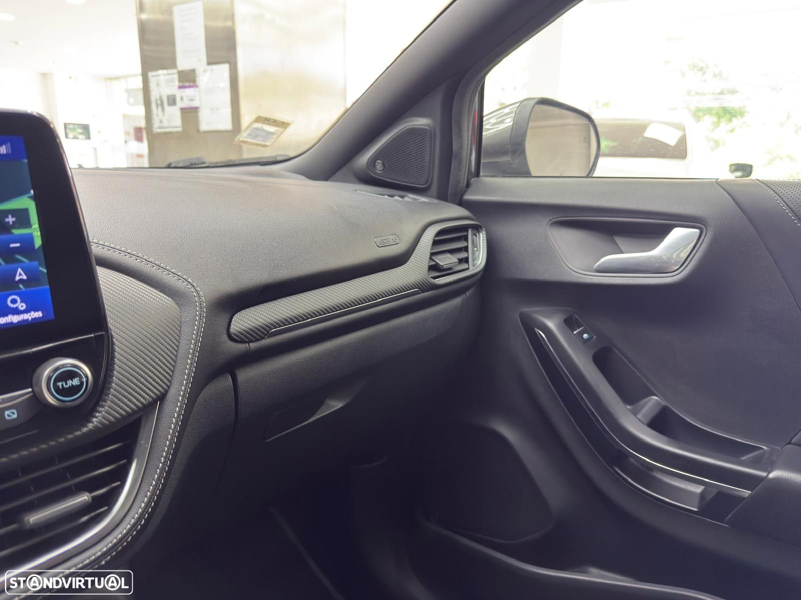 Ford Puma 1.0 EcoBoost MHEV ST-Line Vignale - 44