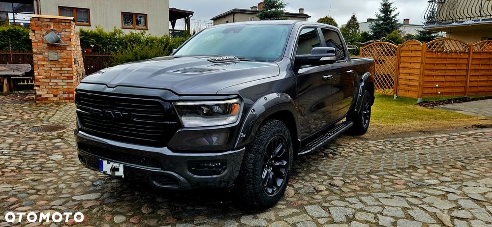 Dodge RAM - 4