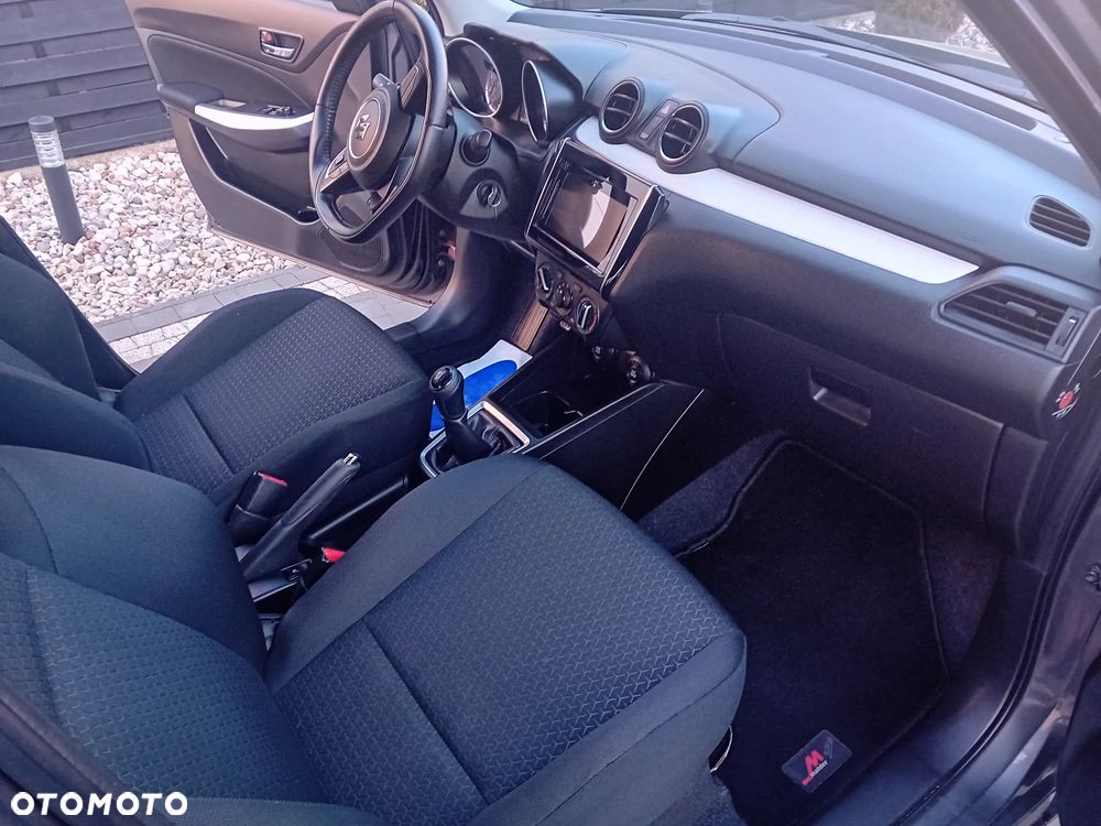 Suzuki Swift 1.2 Dualjet Allgrip Comfort - 22