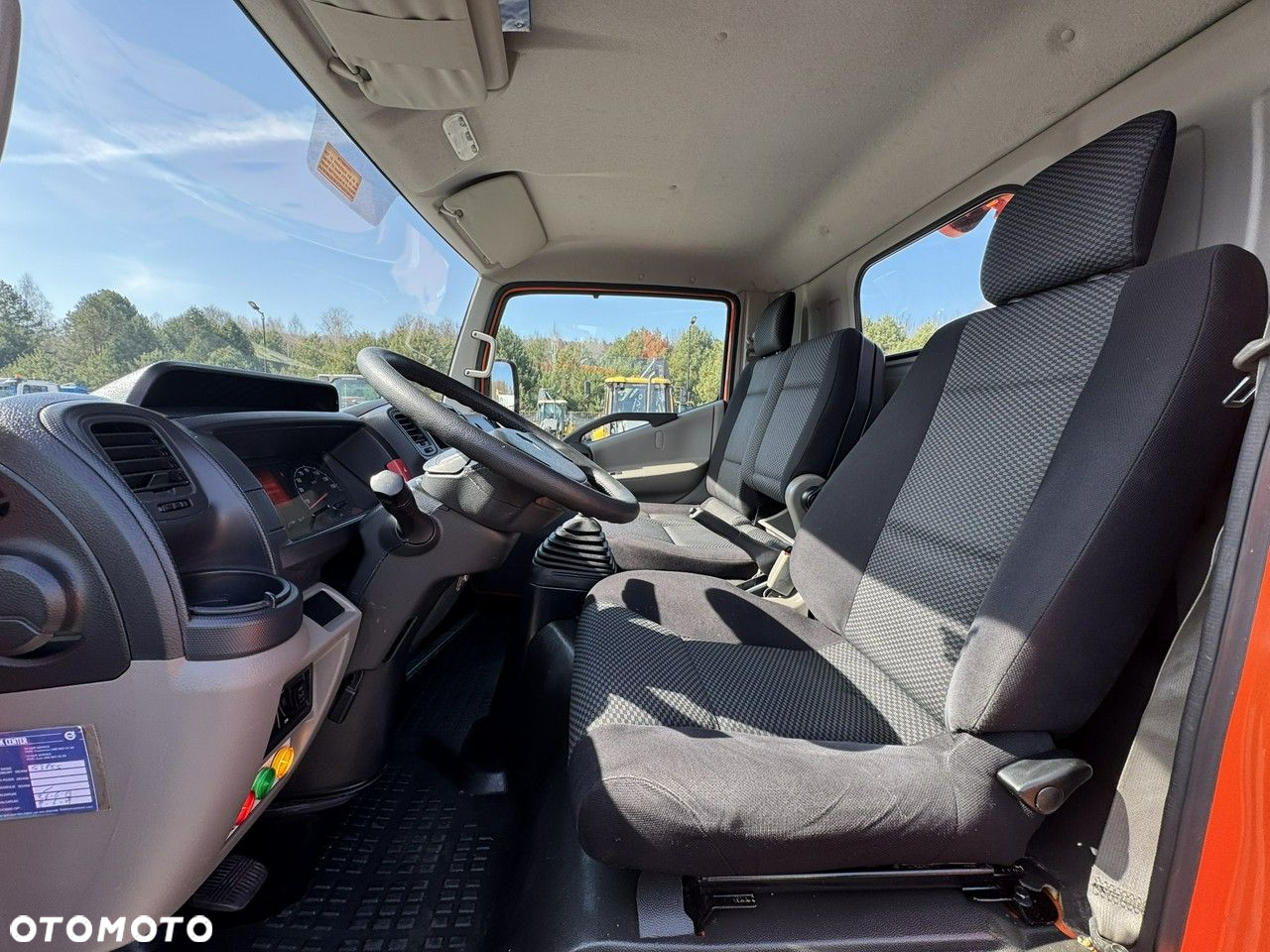 Renault Maxity - 28