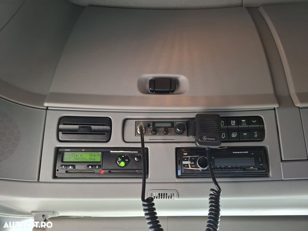 Mercedes-Benz ACTROS - 16