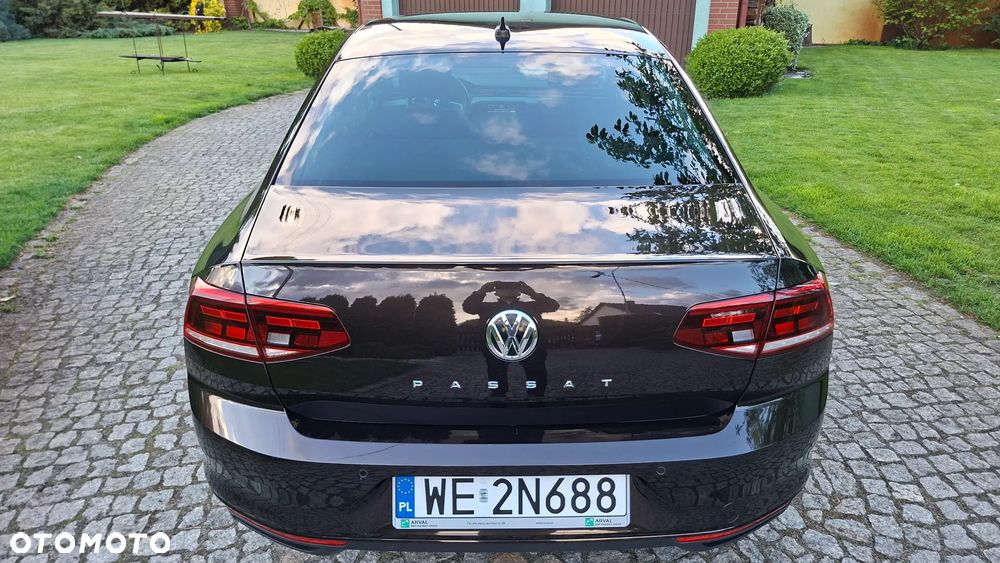Volkswagen Passat 2.0 TDI EVO Business DSG - 5