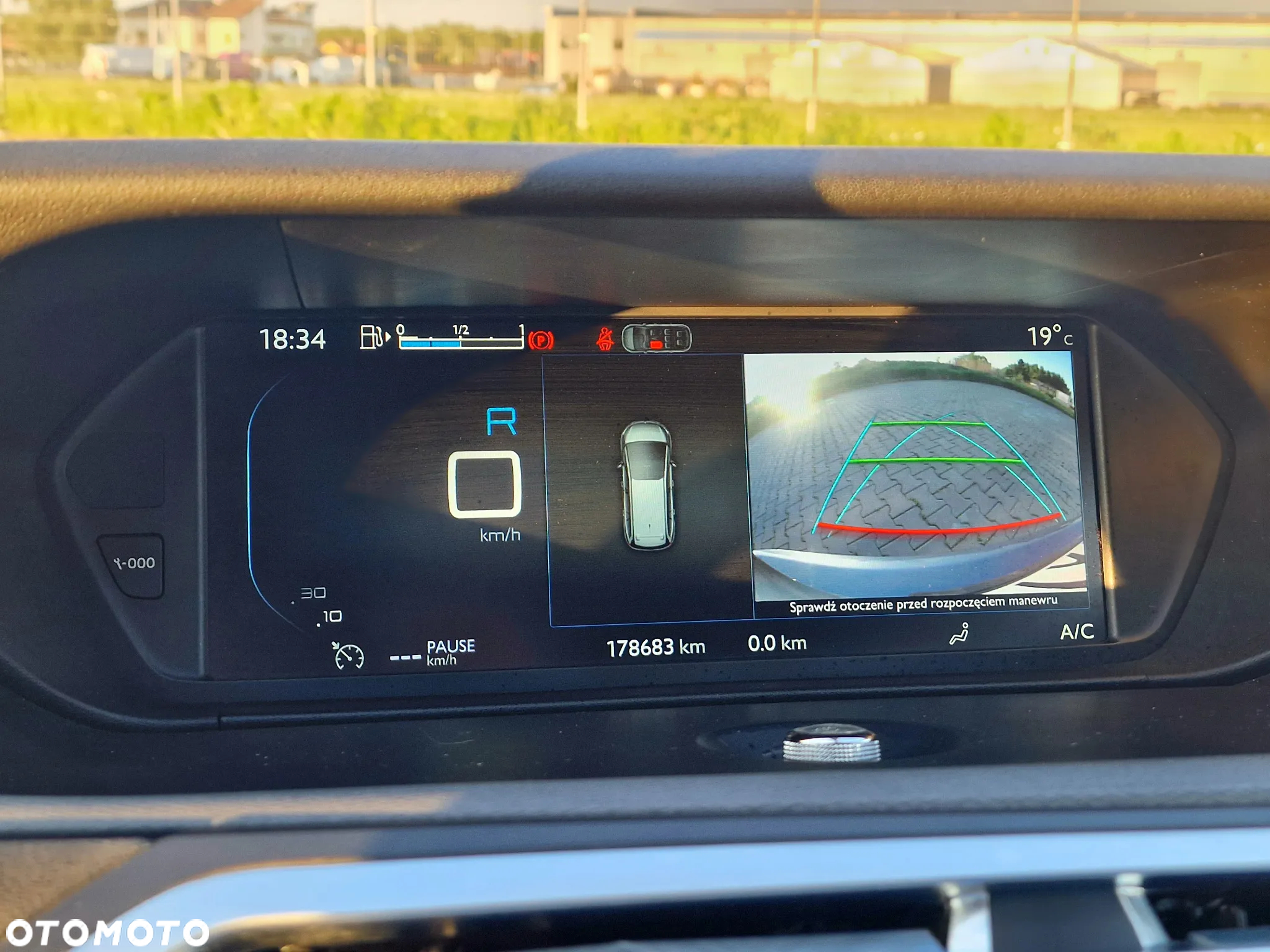 Citroën C4 Grand Picasso 2.0 BlueHDi Exclusive - 31