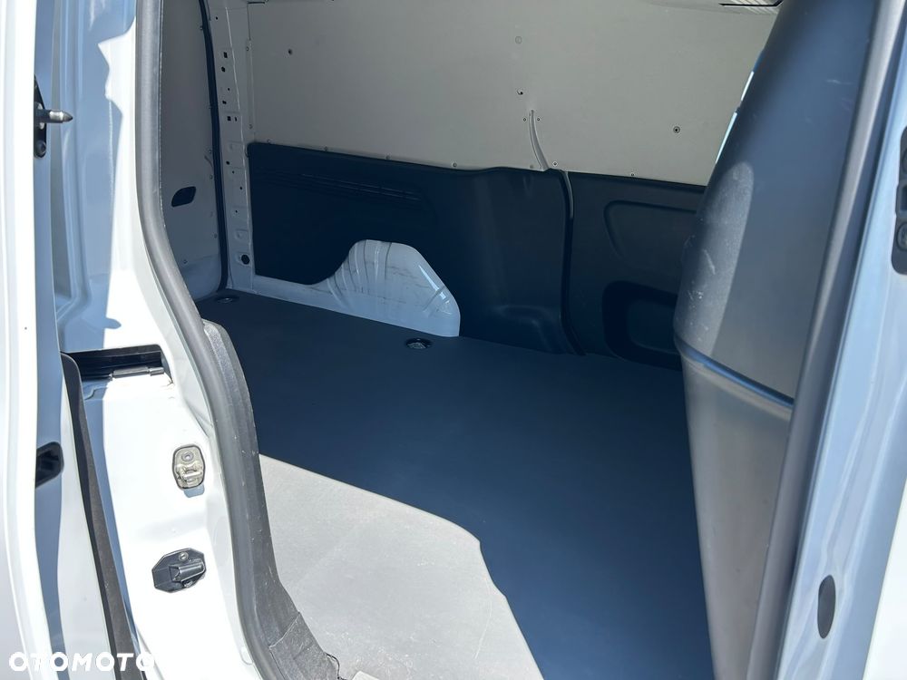 Opel COMBO - 8