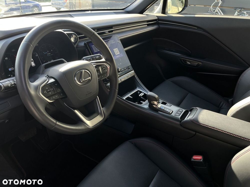 Lexus LBX 1.5 Hybrid Emotion - 13