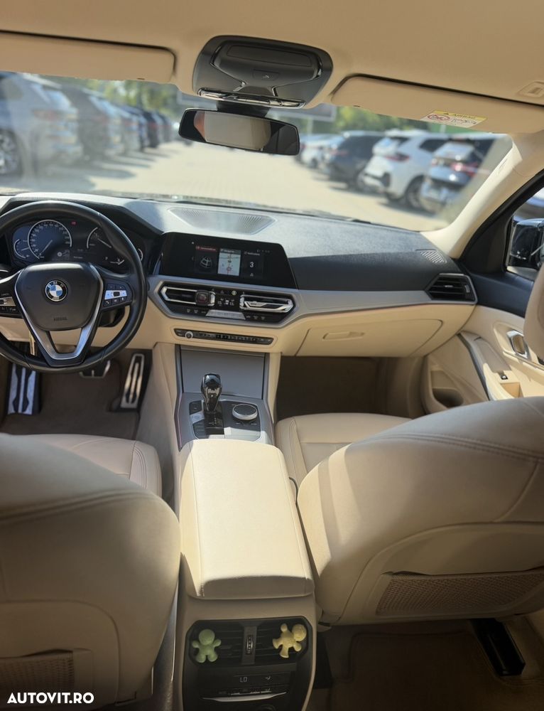 BMW 3 Series 2019 — imagine 7