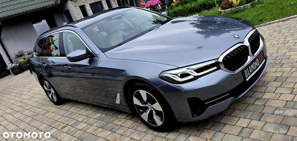 BMW Seria 5 520d xDrive Touring Luxury Line - 8
