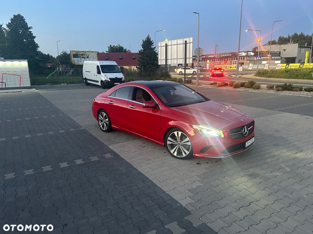 Mercedes-Benz CLA 250 7G-DCT - 16