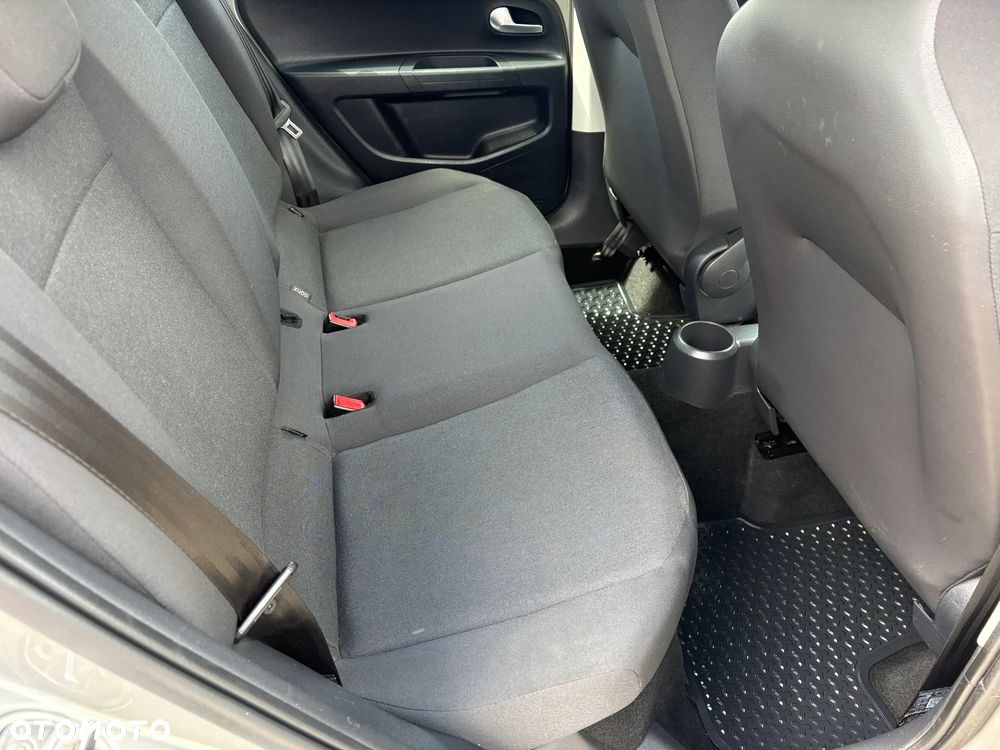 Volkswagen up! 1.0 move - 15