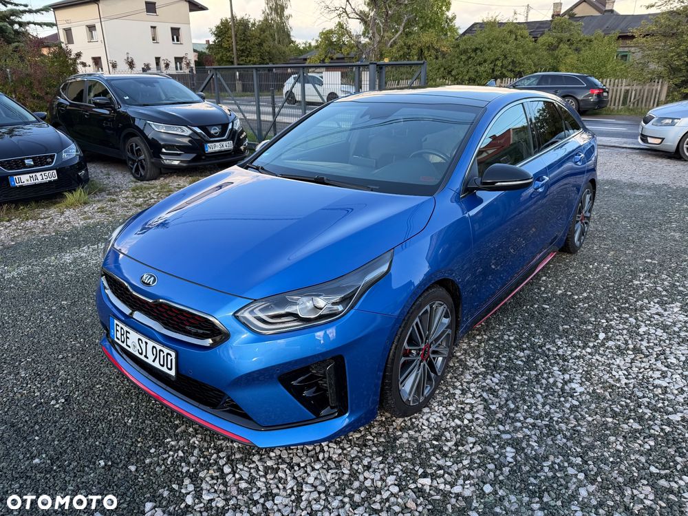 Kia Procee'd