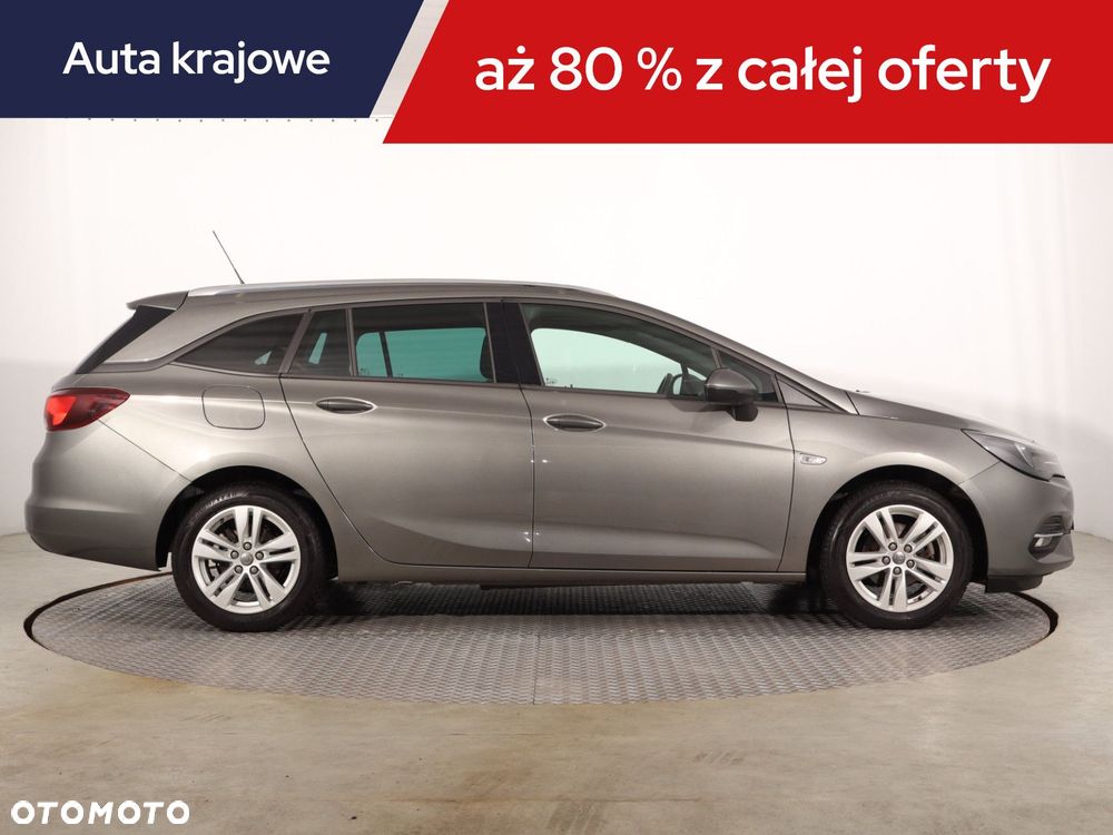Opel Astra - 8