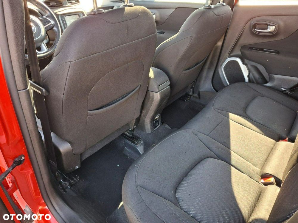 Jeep Renegade - 8