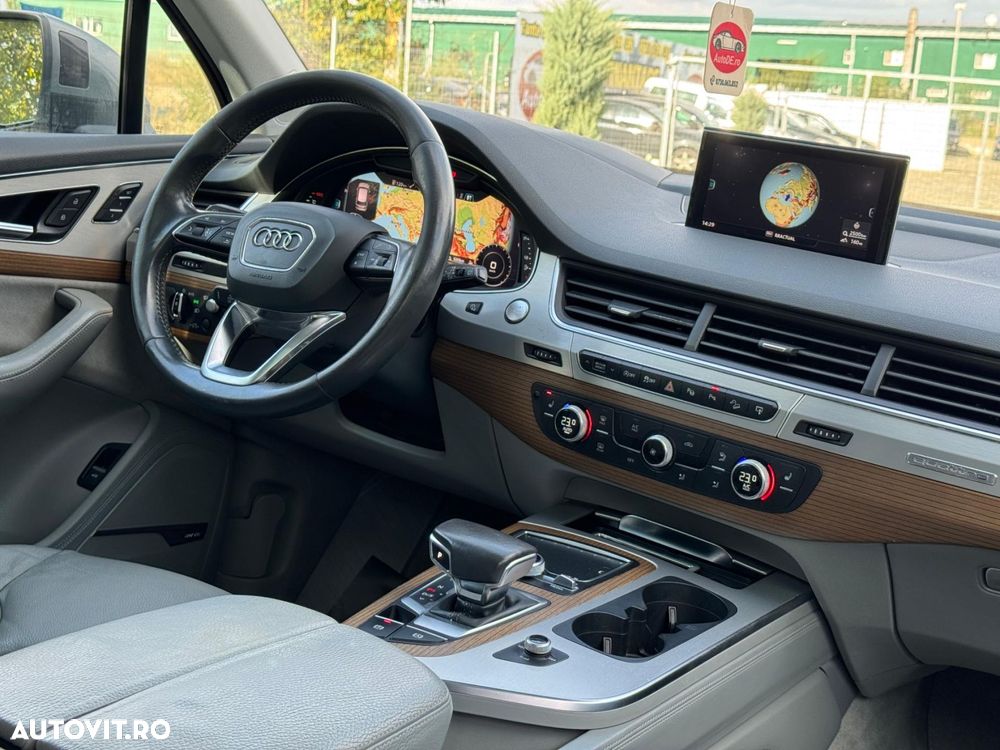 Audi Q7 - 9