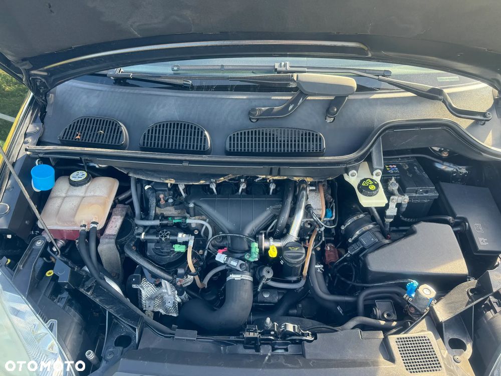 Ford Focus C-Max - 14