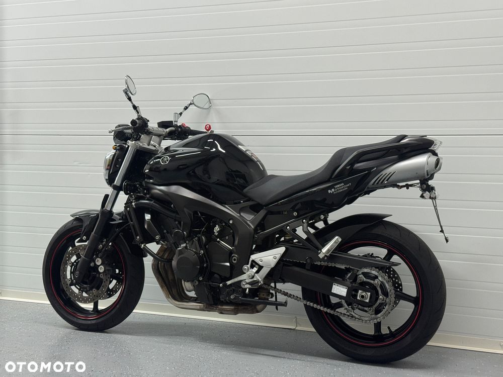 Yamaha FZ6 - 16