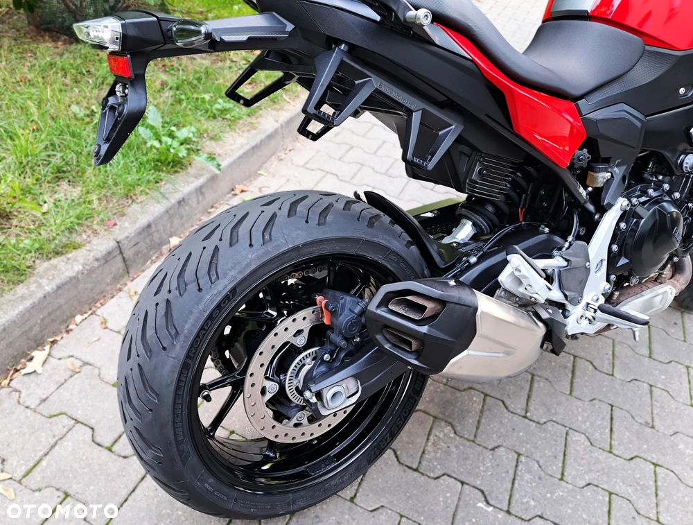 BMW XR - 22