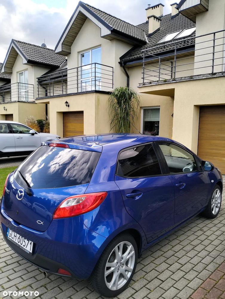Mazda 2 - 9