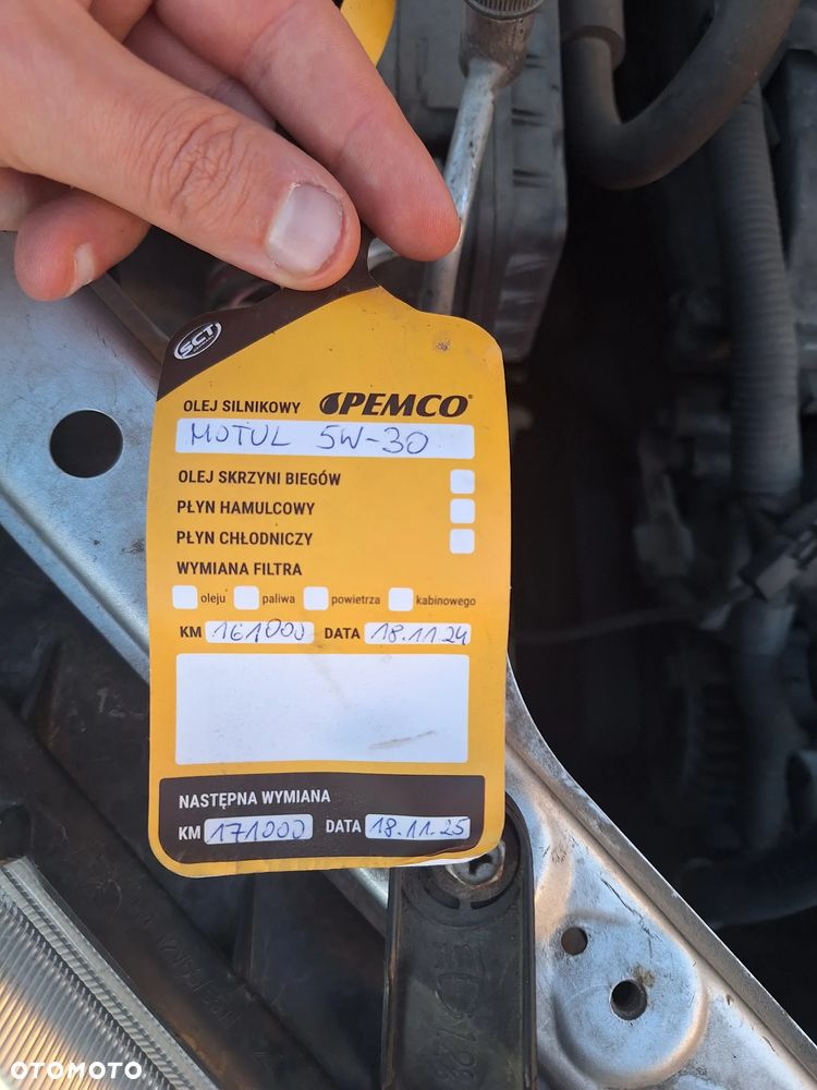 Toyota RAV4 2.0 VVT-i 4x4 - 13