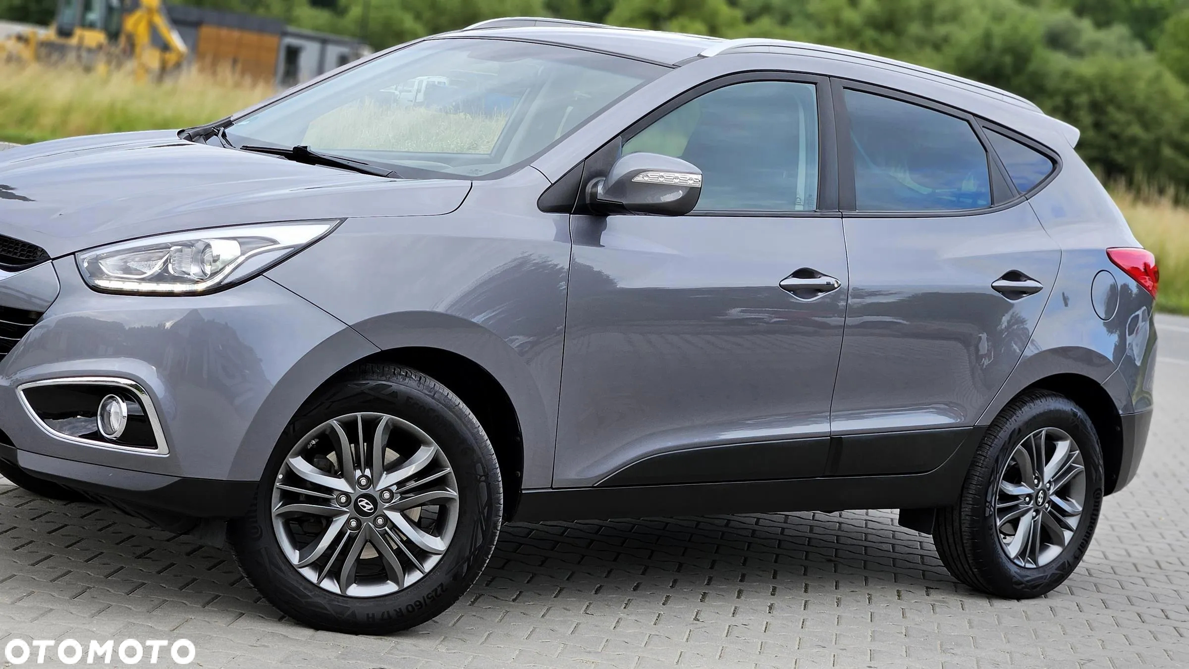 Hyundai ix35 2.0 CRDi 4WD Fifa World Cup Gold Edition - 18
