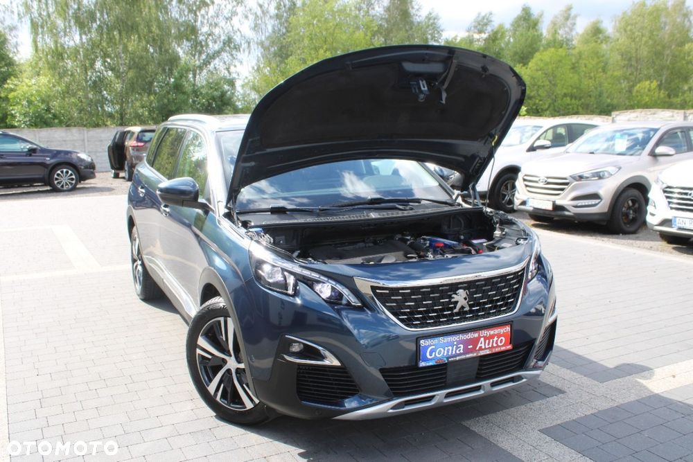 Peugeot 5008 - 10