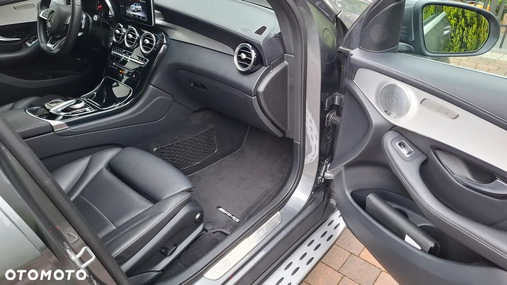 Mercedes-Benz GLC - 14